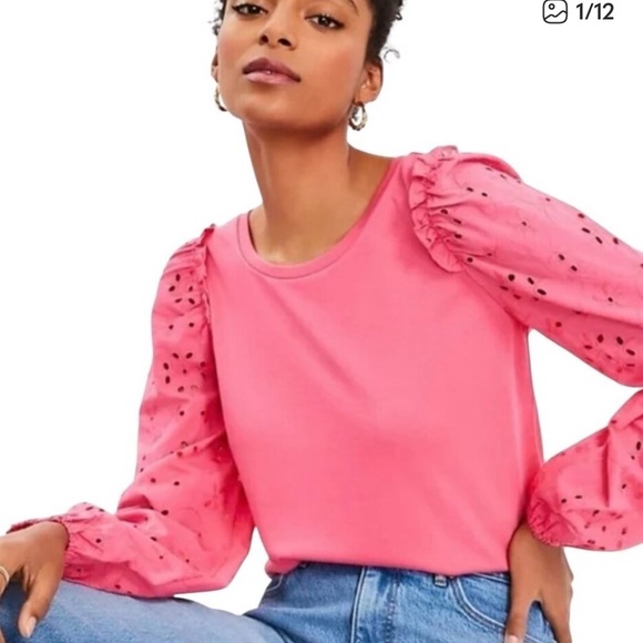LOFT Tops - LOFT Pink Eyelet Round Neck Puff Long Sleeve Knit Top Shirt S